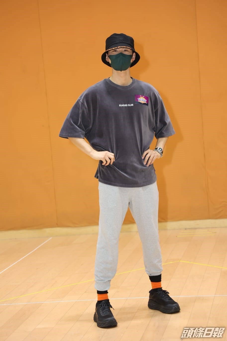 張馳豪透露公司安排冼靖峰暫時休息，但不清楚對方是否屬緊密接觸者。